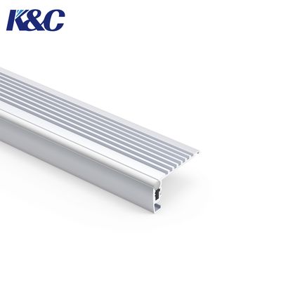 6063 อลูมิเนียม LED ขั้นตอนแสง Profile 43.37x22.5mm กับ PC Diffuser