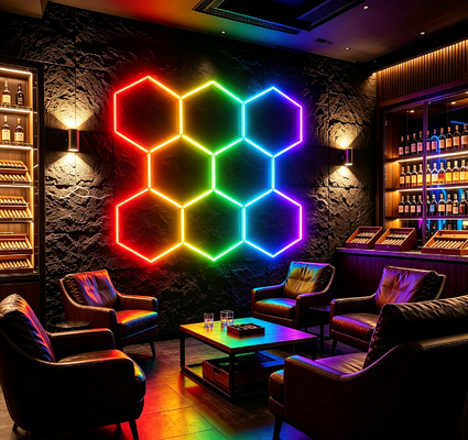 แผงไฟเพดาน LED แบบโมดูลาร์รูปหกเหลี่ยม RGB ลายรังผึ้ง สำหรับการจัดแสงที่หลากหลายในโรงรถ ยิม เวิร์คช็อป และพื้นที่สำนักงาน
