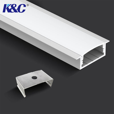 PMMA Diffuser โปรไฟล์ LED อลูมิเนียมปิดภาคเรียนความยาว 2.5 ม. พ่นทราย